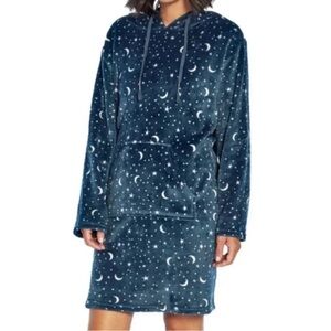 Wildfox Hooded lounger L/XL celestial dress cozy Moon Print‎